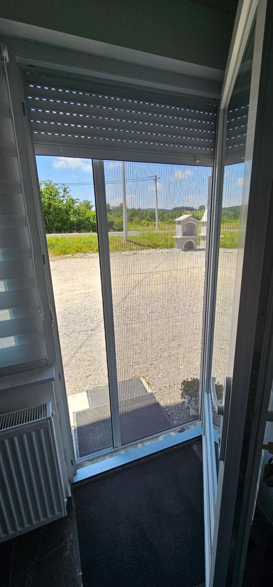 Ferienwohnung Ena1 & Ena2 -Big Free Parking Karlovac Exterior foto