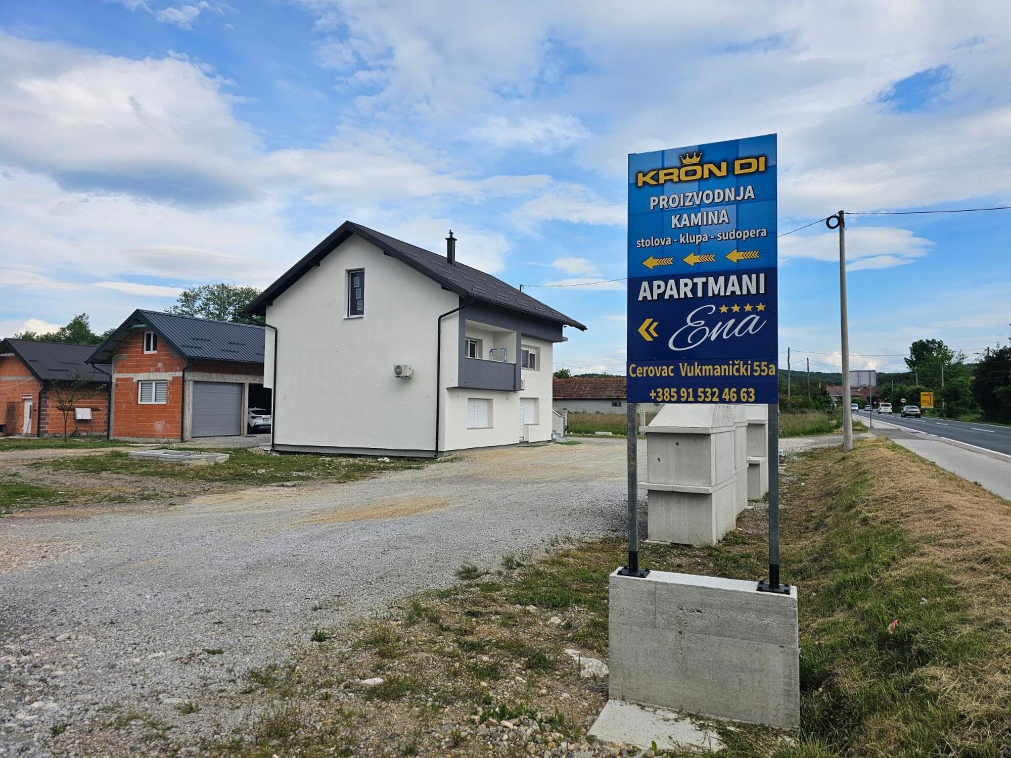 Ferienwohnung Ena1 & Ena2 -Big Free Parking Karlovac Exterior foto